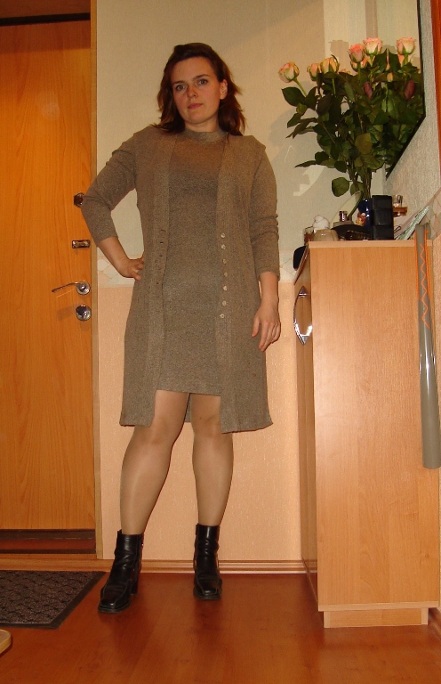 25 ��� 2009� 72��