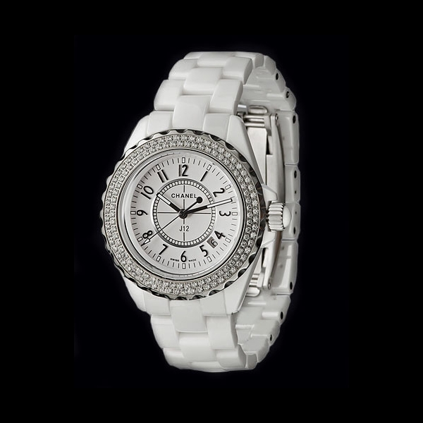 Chanel j12