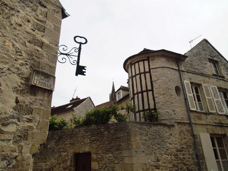 ������ (Senlis)