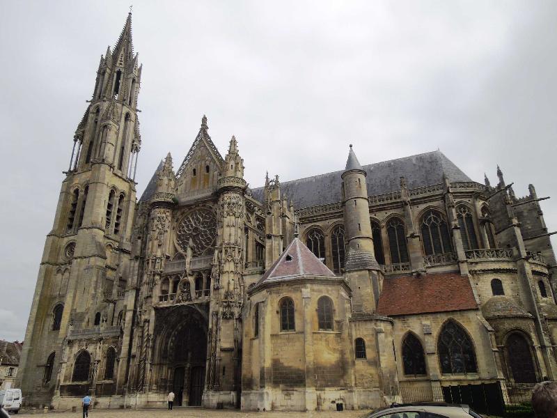 ������ (Senlis)
