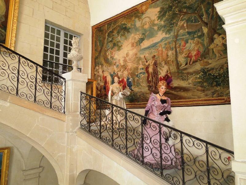 ����� ���� (Chateau d'Usse)