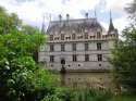 ����� ���-��-���� (chateau d'Azay-le-Rideau)