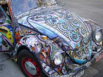 bizzare-graffitti-cars-37.jpg