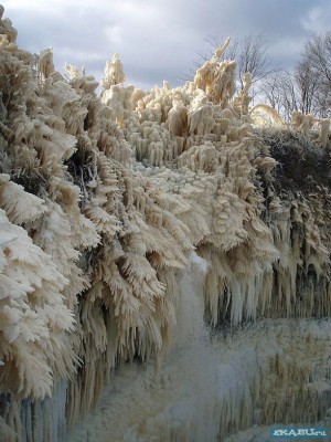 1203457842_06_ice00.jpg