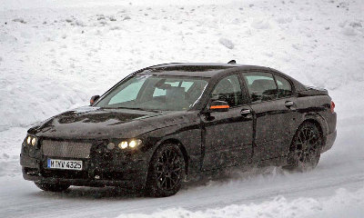 BMW 7 New.jpg