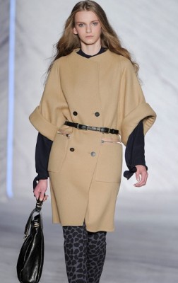 versace-fall-winter-2010-wool-felt-and-leather-coat-profile.jpg